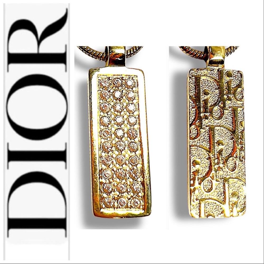 CHRISTIAN DIOR AUTH Rhinestone & Signature Logo other side/Gold 15” Necklace